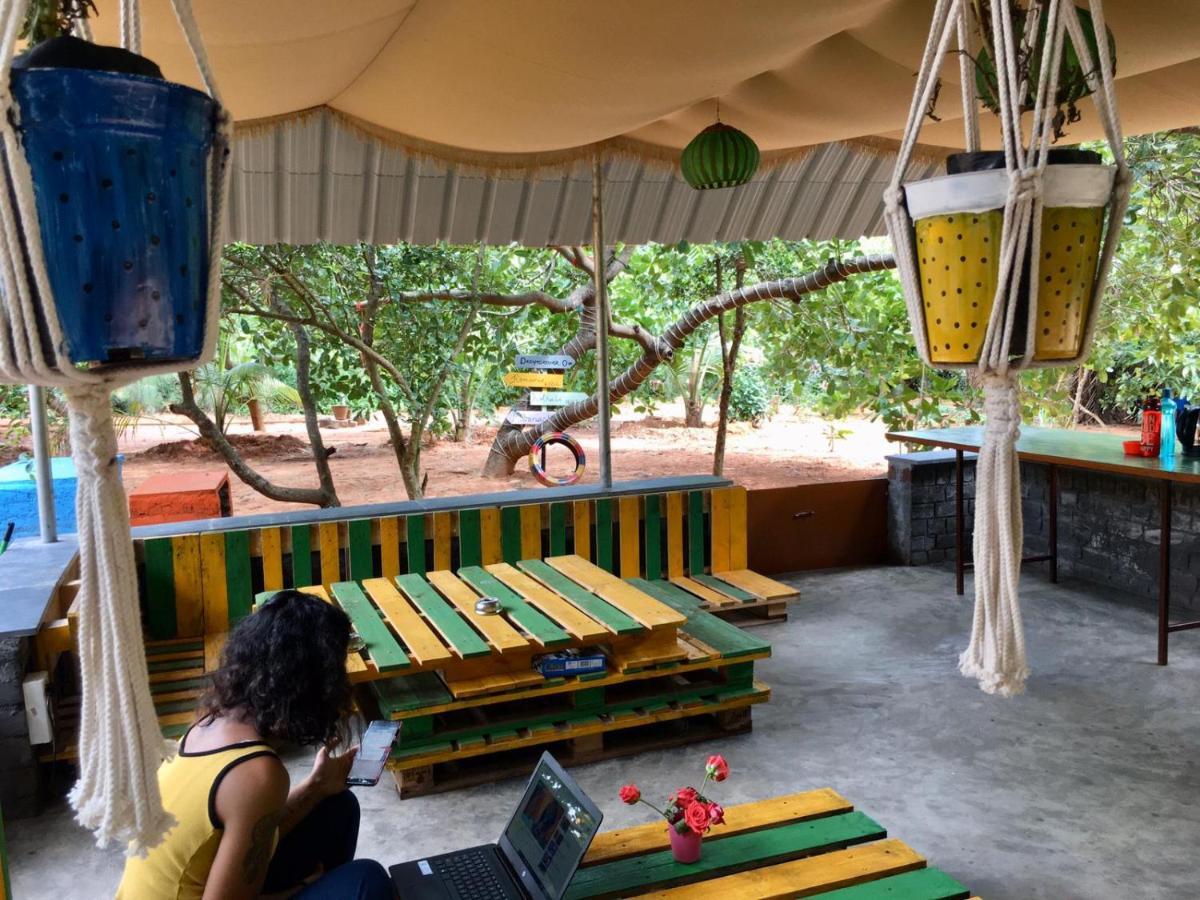The Dreamcatcher Hostel ออโรวิลล์ ภายนอก รูปภาพ